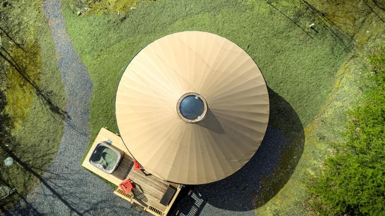 Wardensville Modern Yurt W River Access, Hot Tub, Wifi & Grill מראה חיצוני תמונה